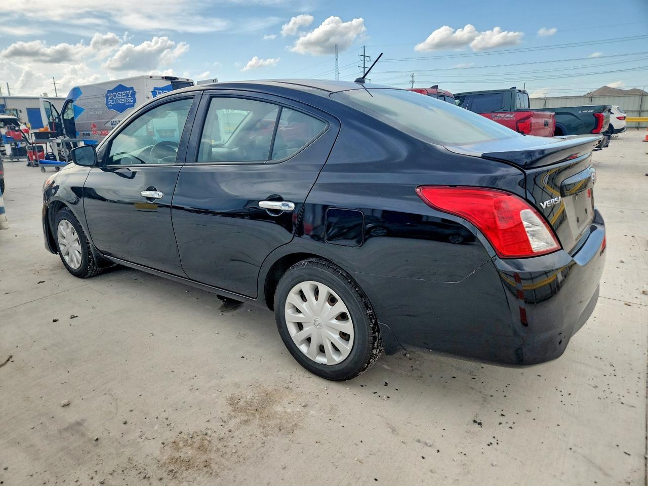 Nissan Versa Sv