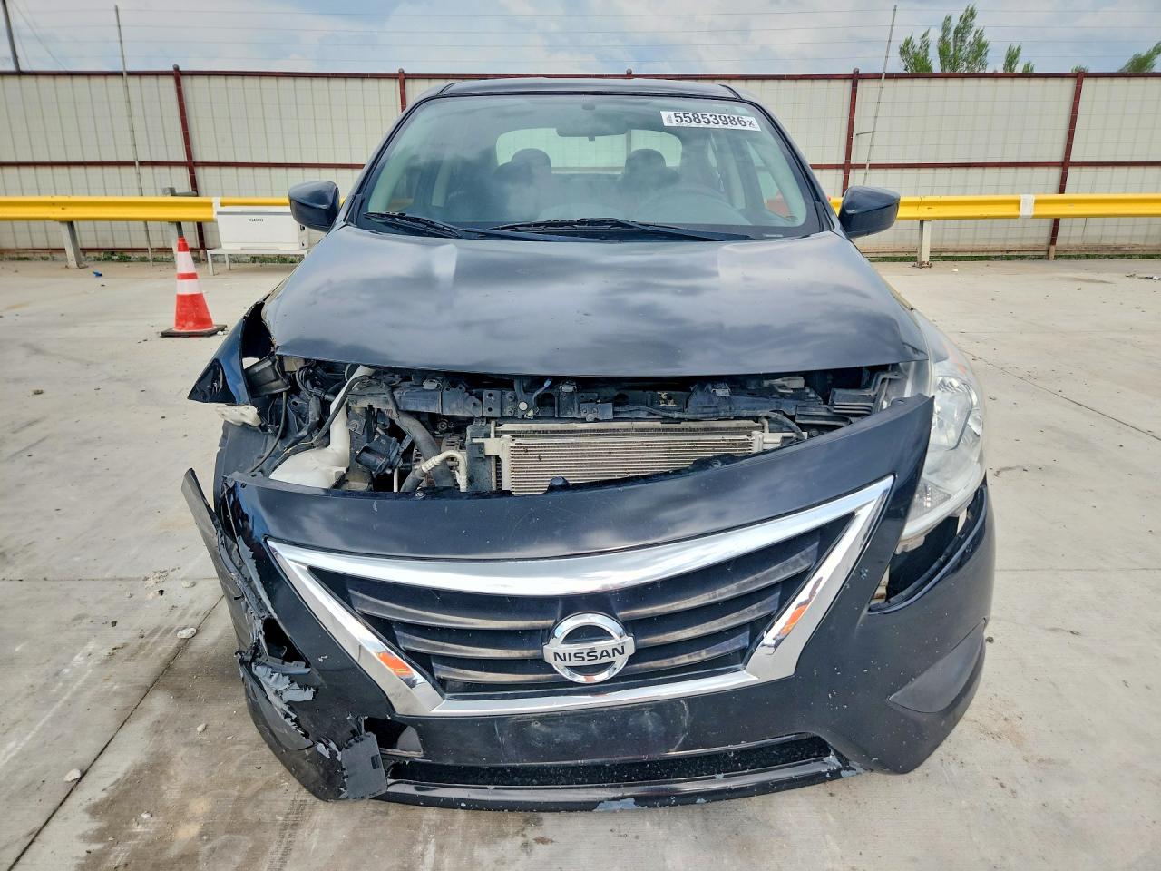 Nissan Versa Sv