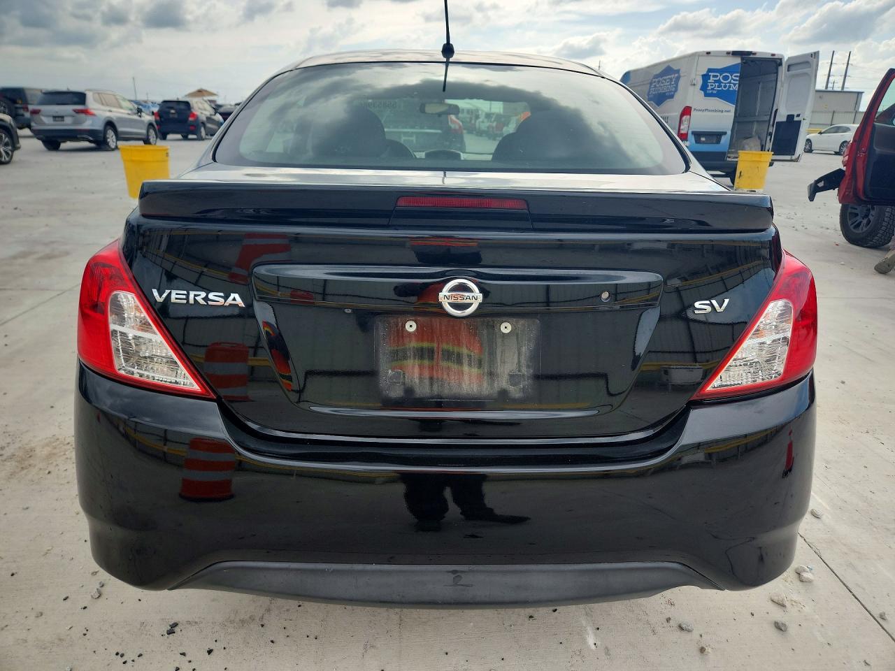 Nissan Versa Sv