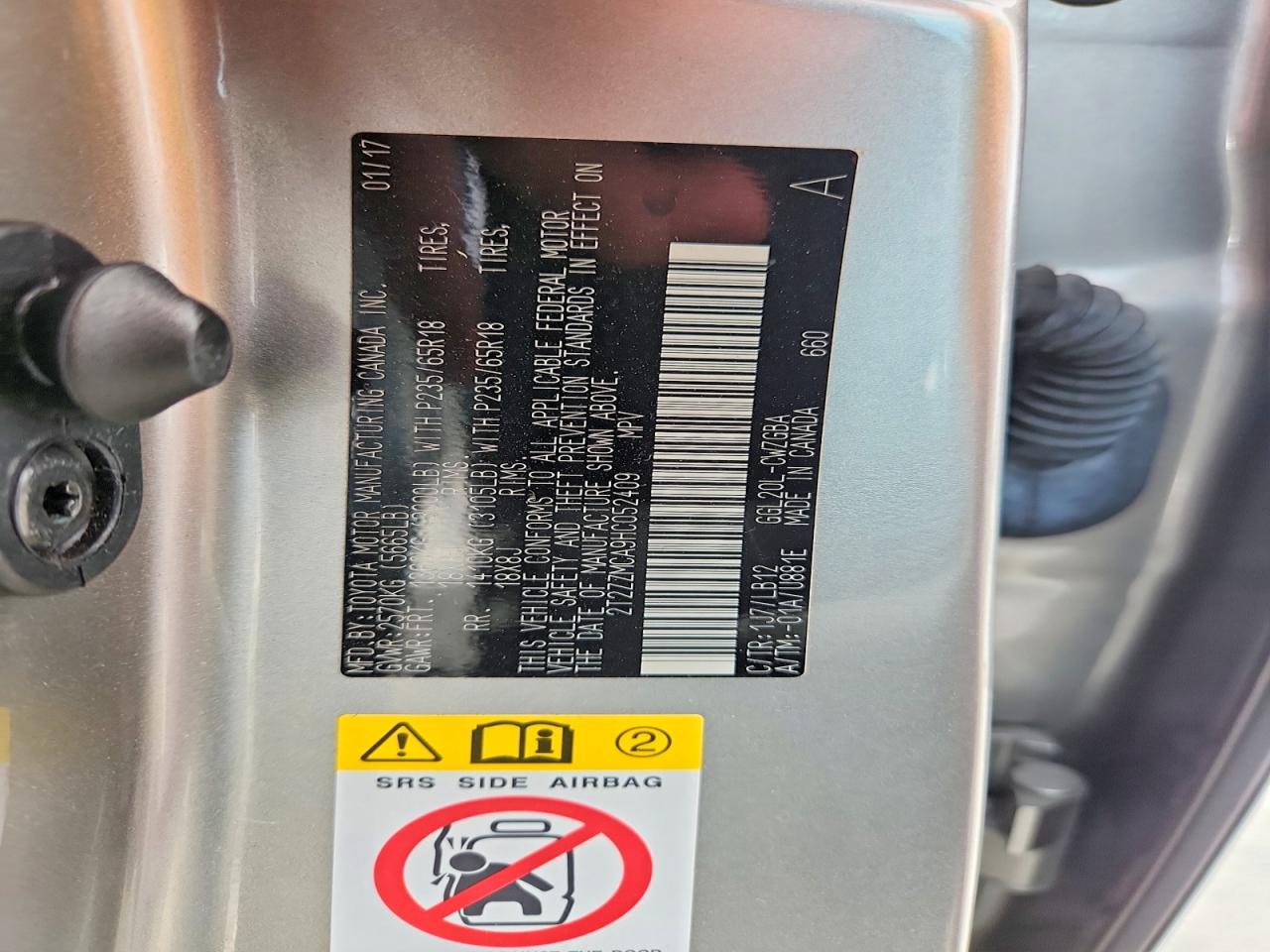 Lexus RX Base