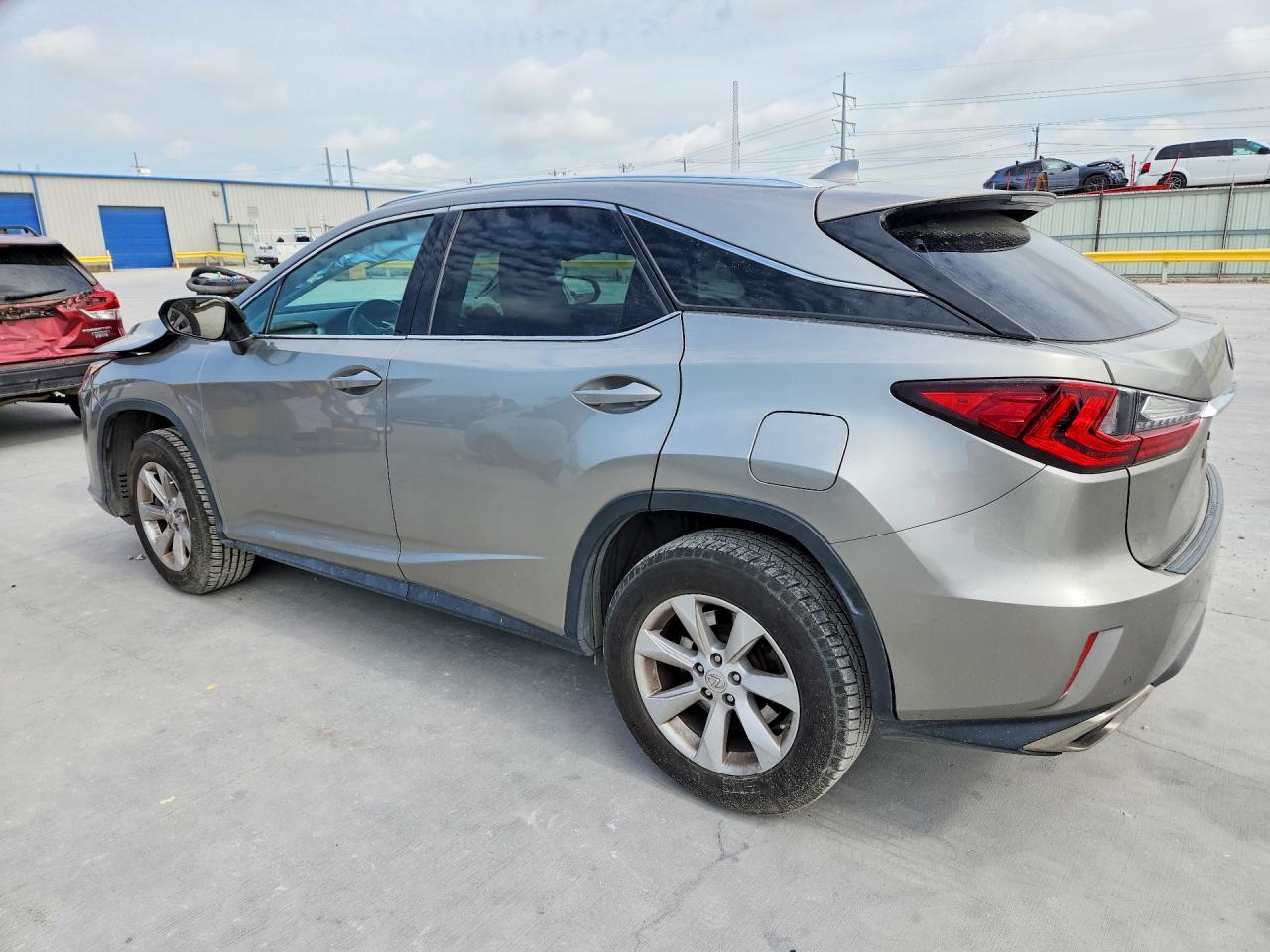 Lexus RX Base