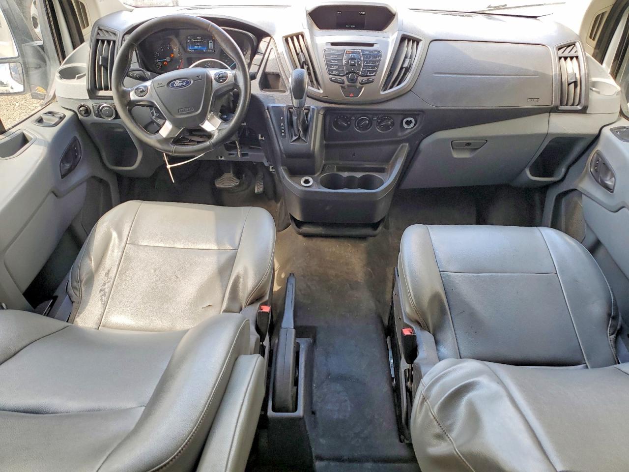 Ford Transit T-150