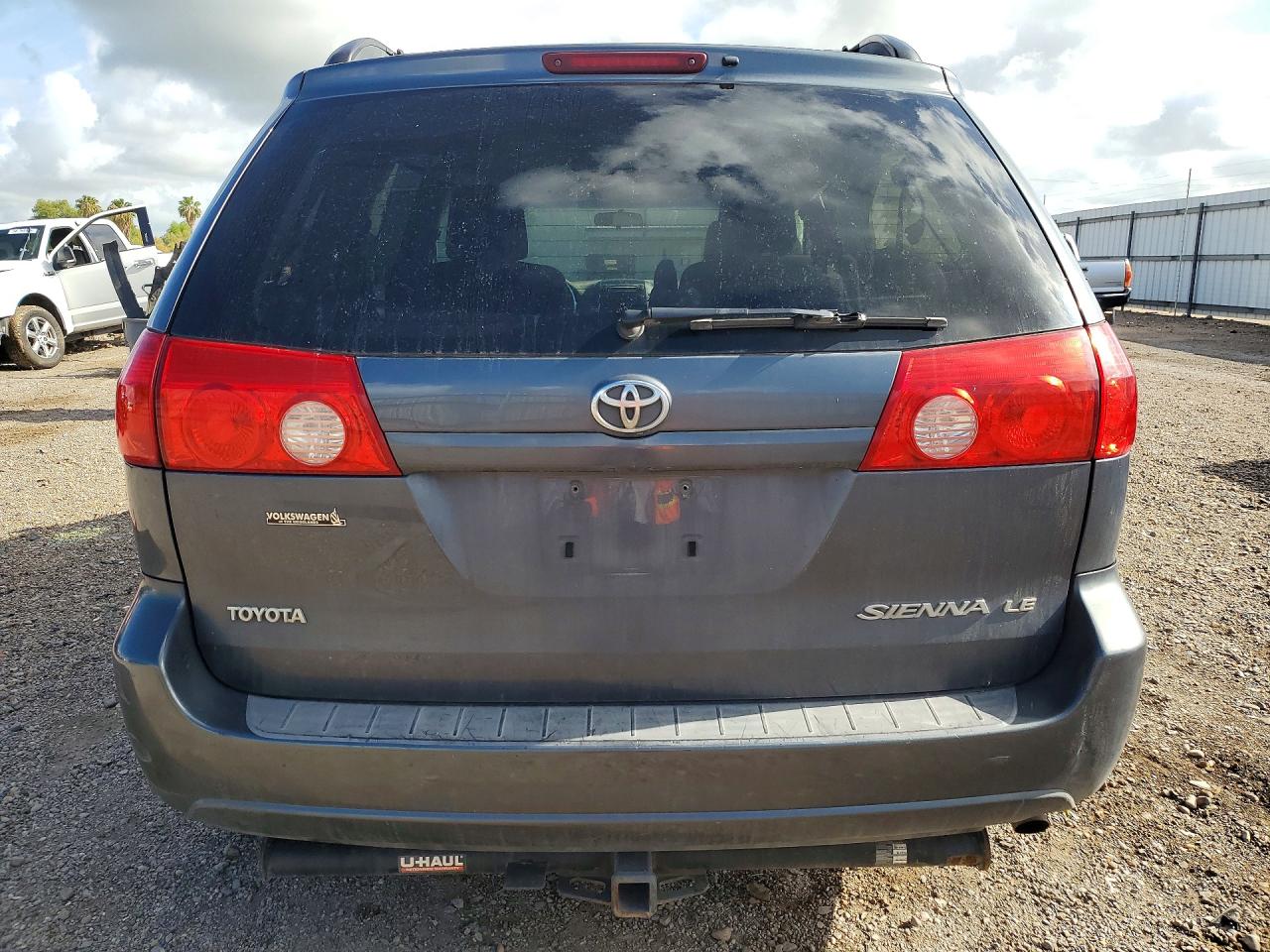 Toyota Sienna Le 7-passenger
