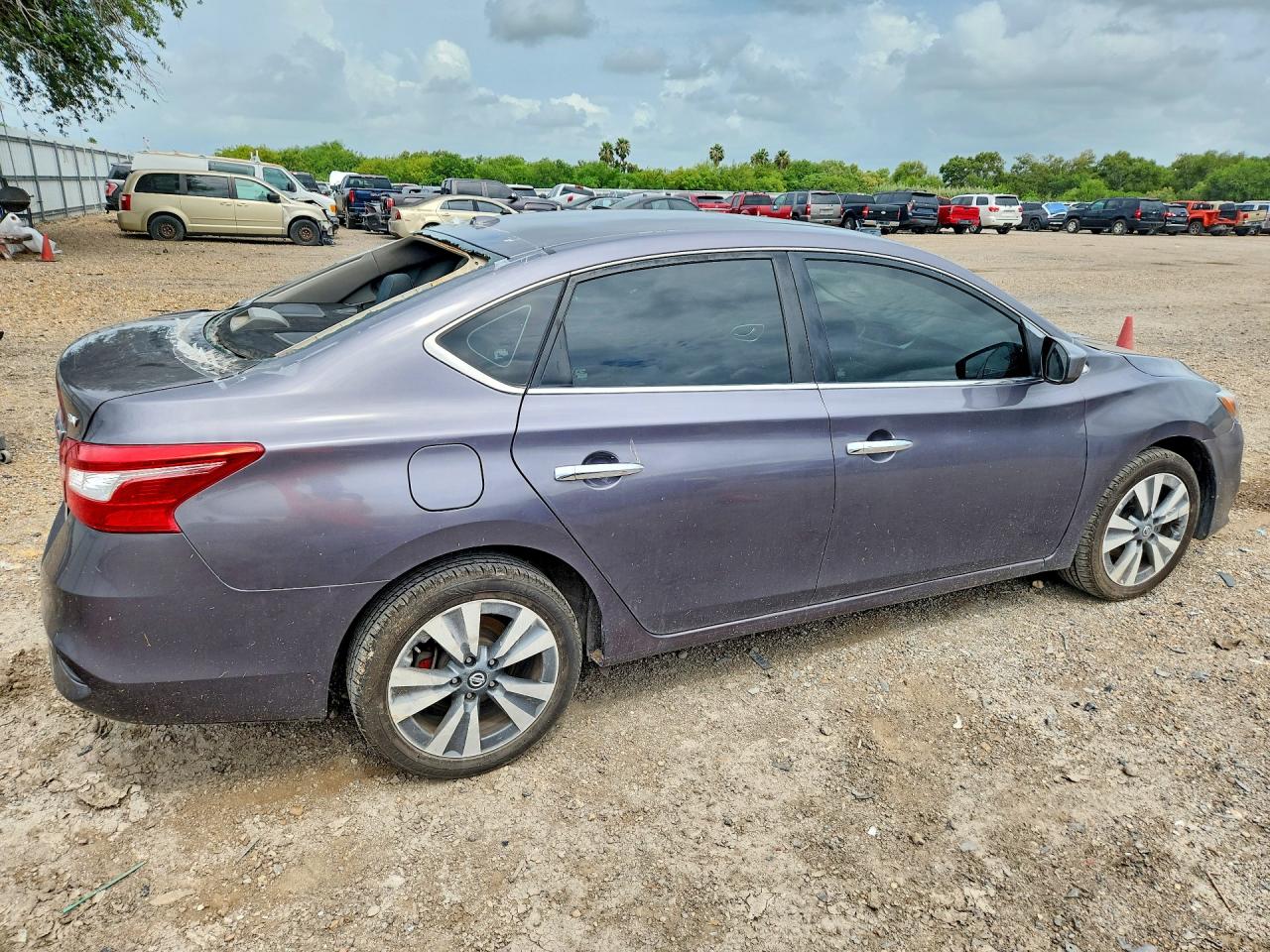Nissan Sentra Sv