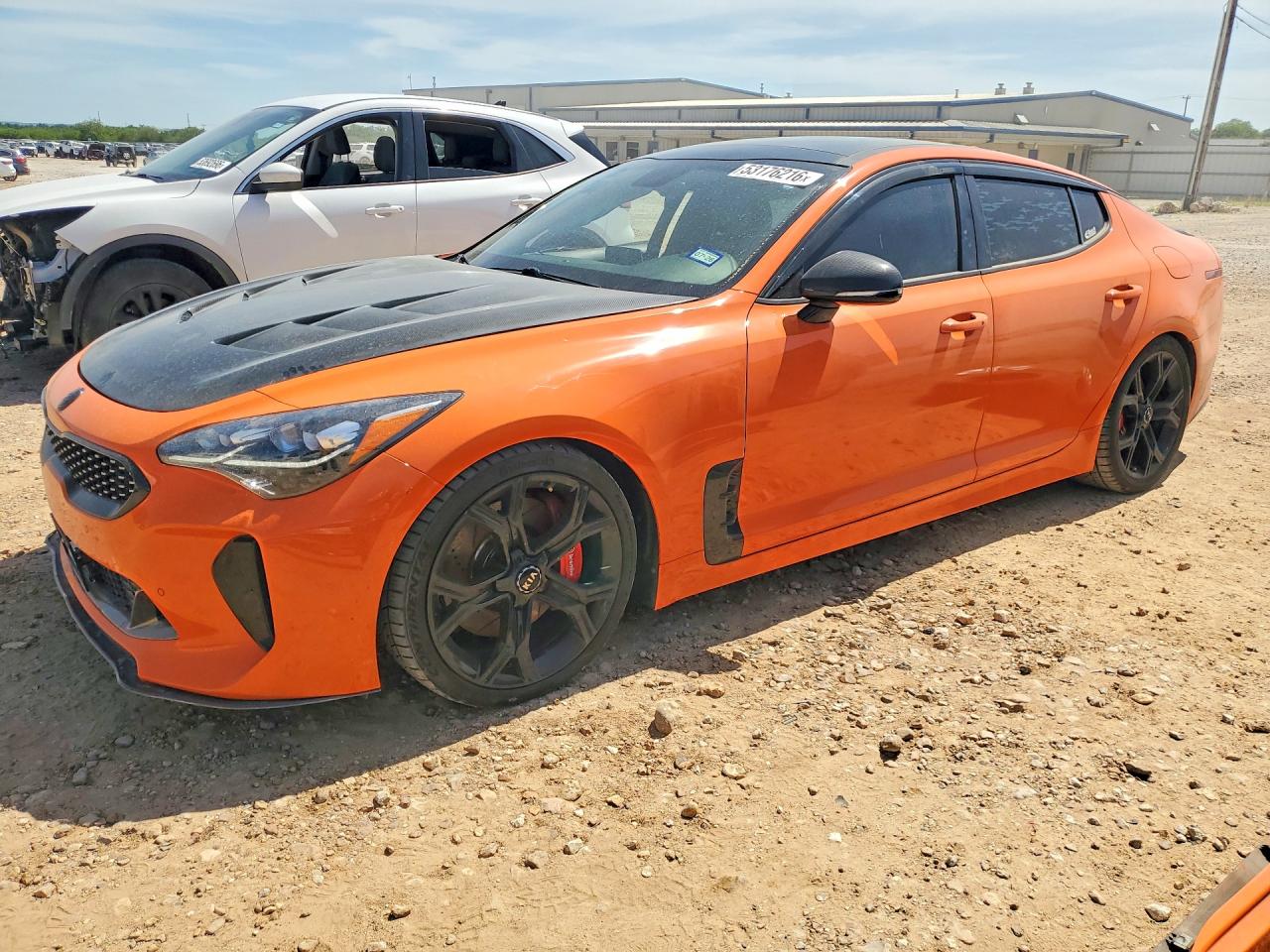 Salvage Kia Stinger Image