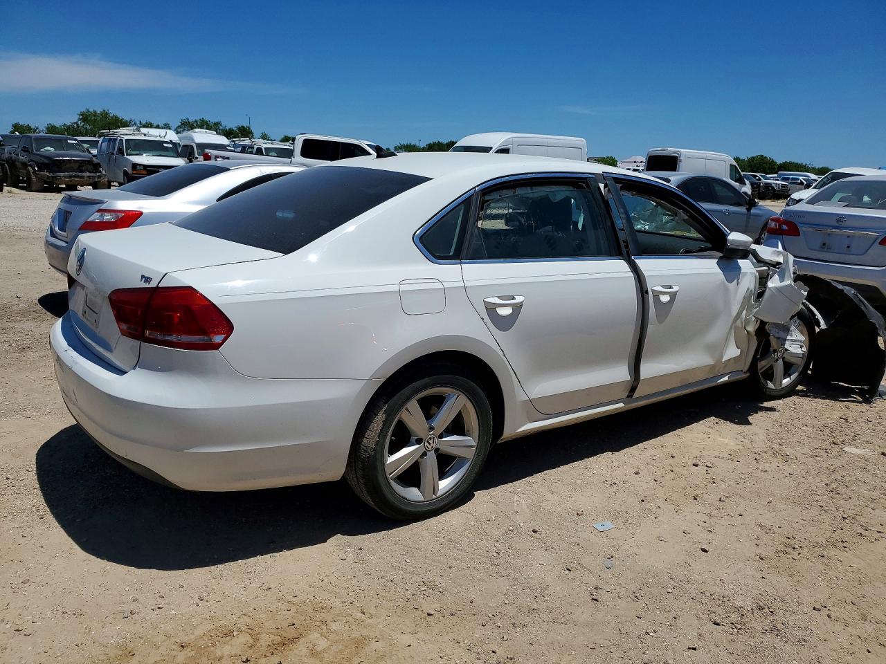 Volkswagen Passat S