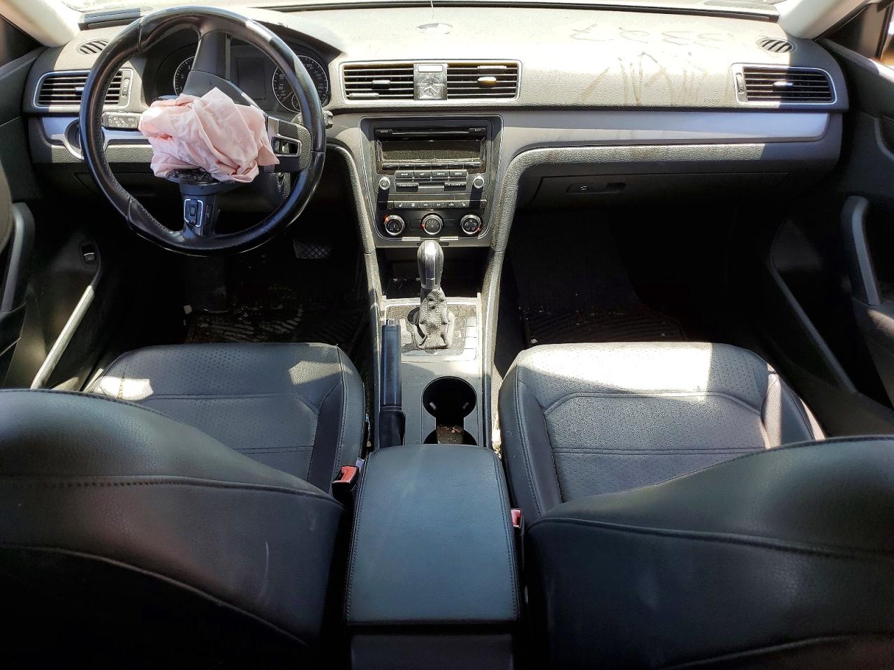 Volkswagen Passat S