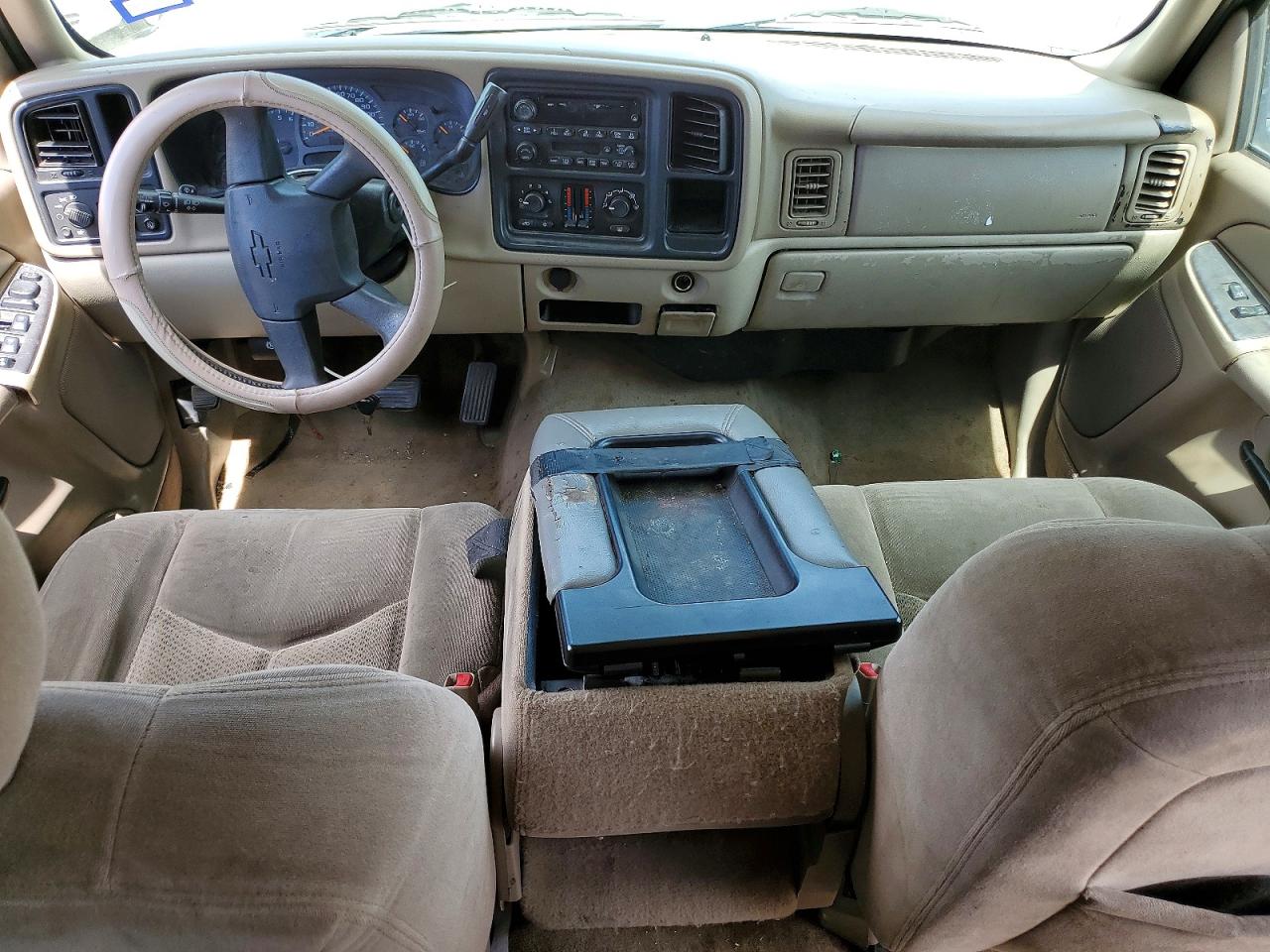 Chevrolet Suburban C1500