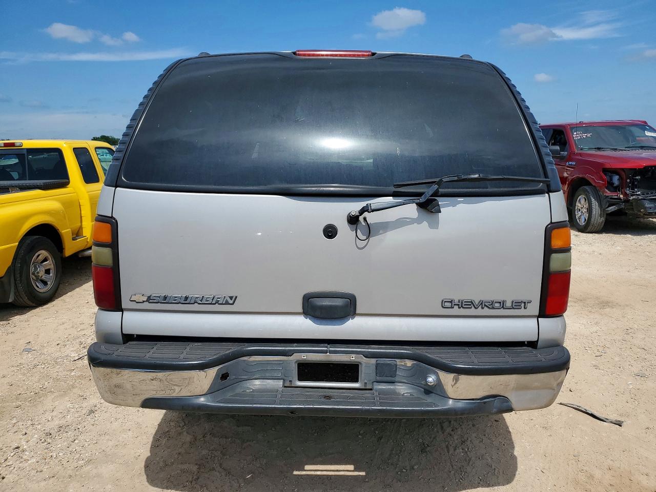 Chevrolet Suburban C1500