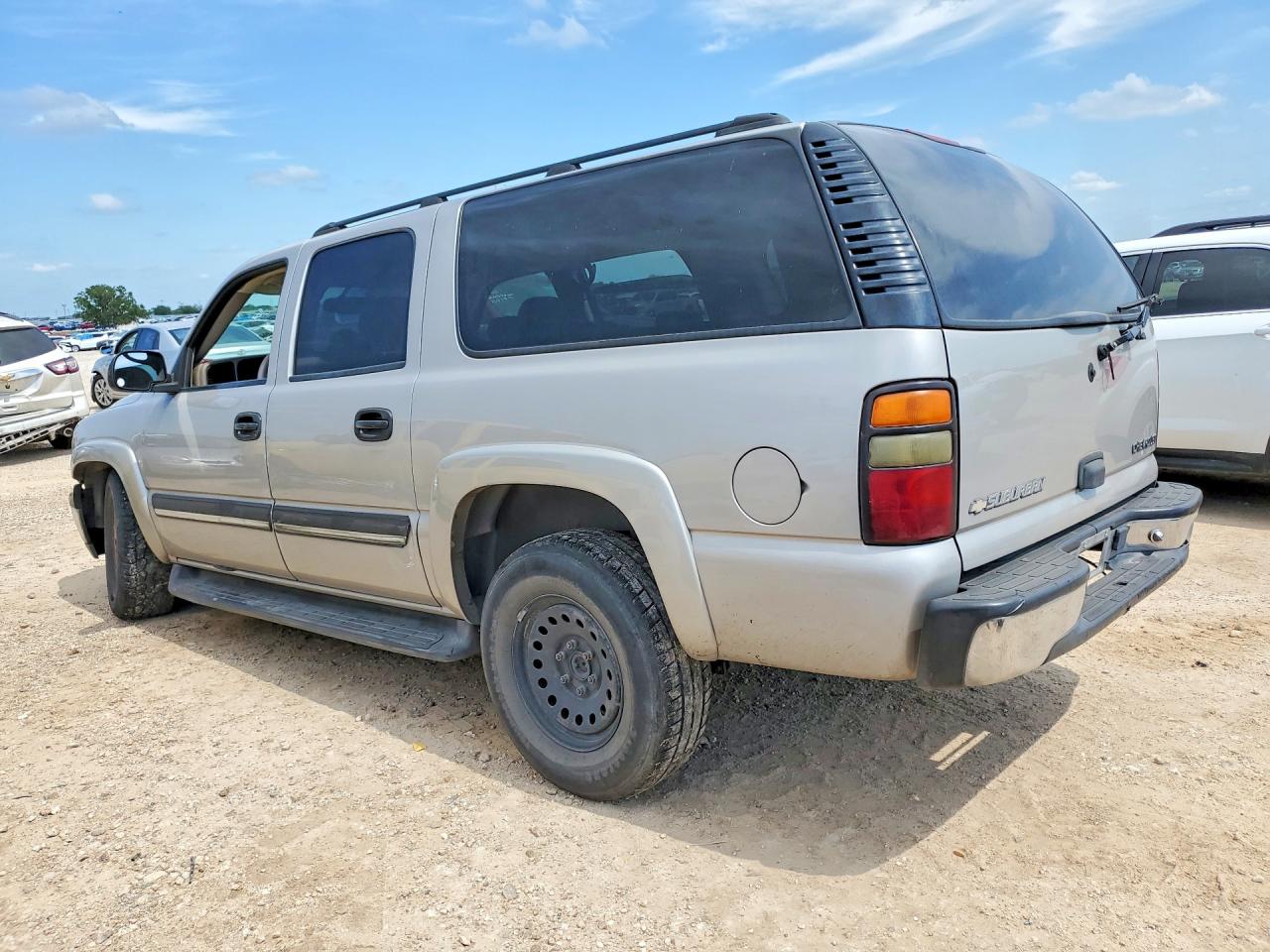 Chevrolet Suburban C1500