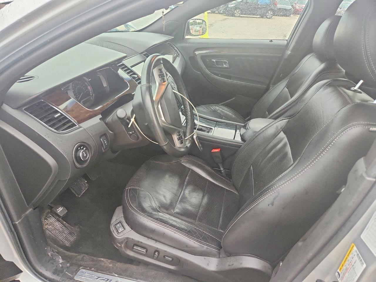 Ford Taurus Limited