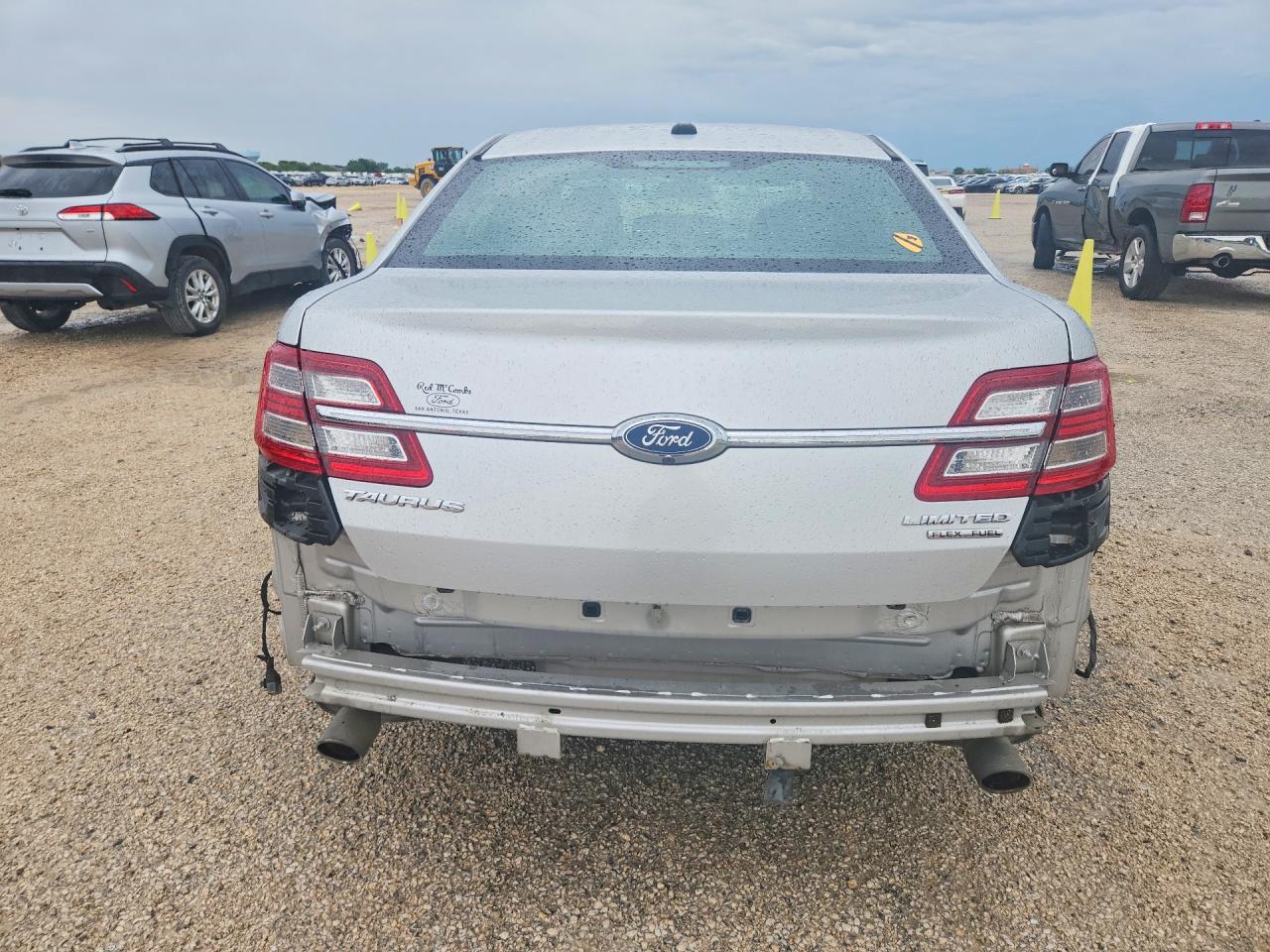 Ford Taurus Limited