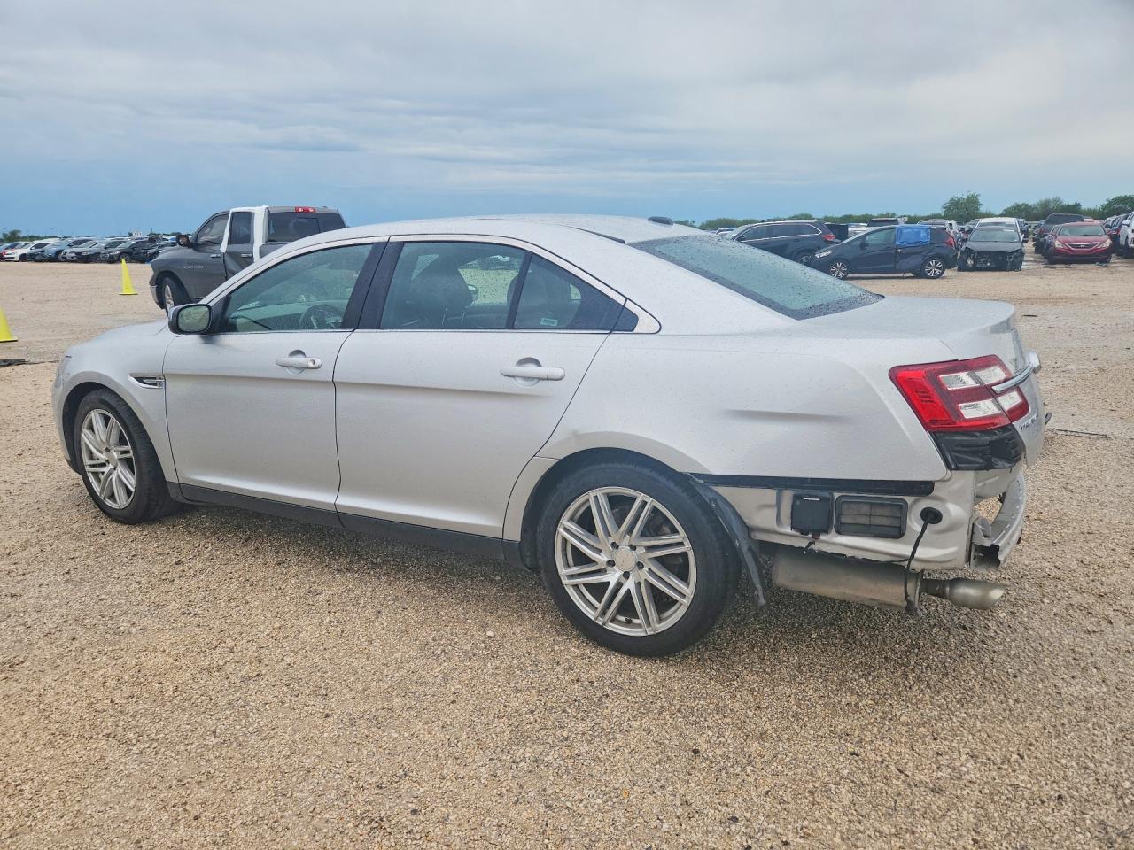 Ford Taurus Limited
