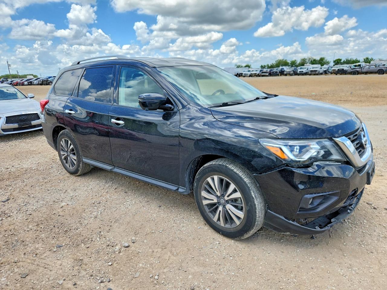 Nissan Pathfinder Sl