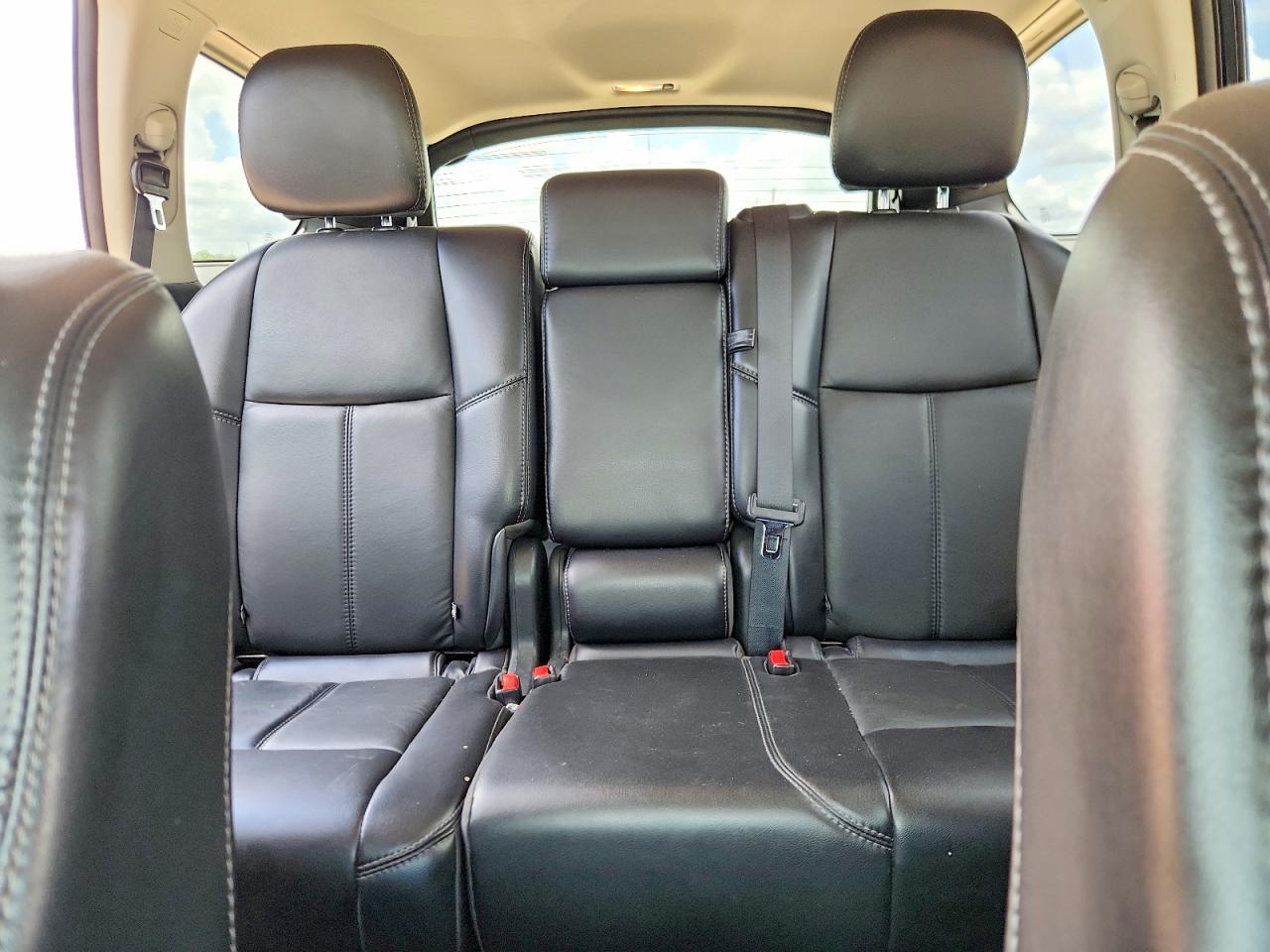 Nissan Pathfinder Sl