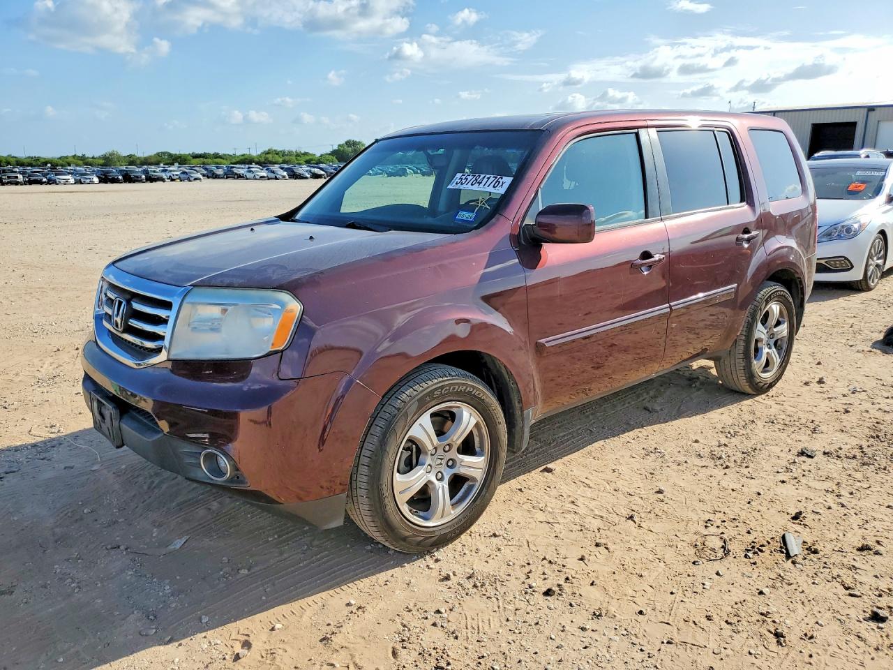 Salvage Honda Pilot Image