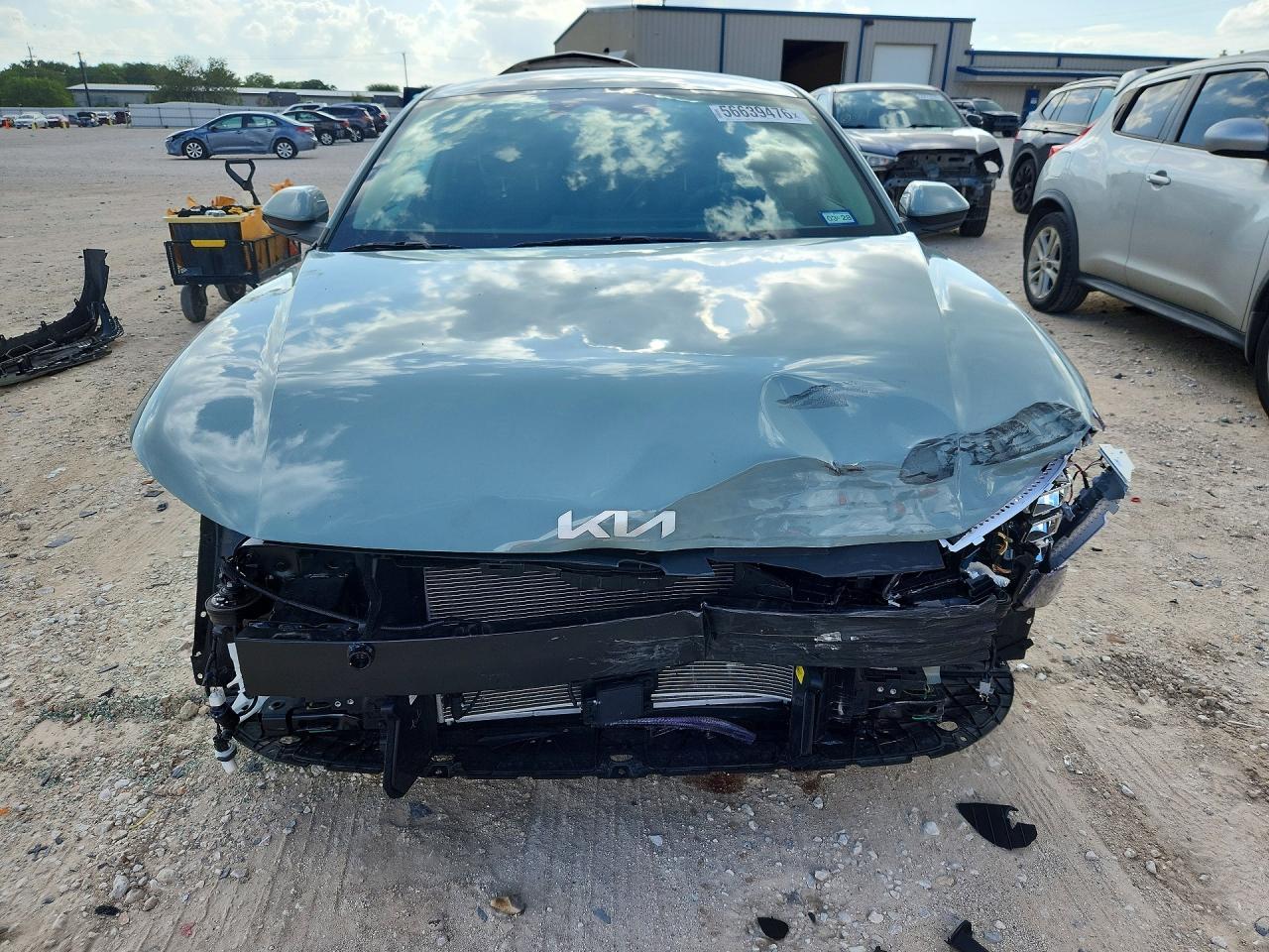 Kia K4 Lxs