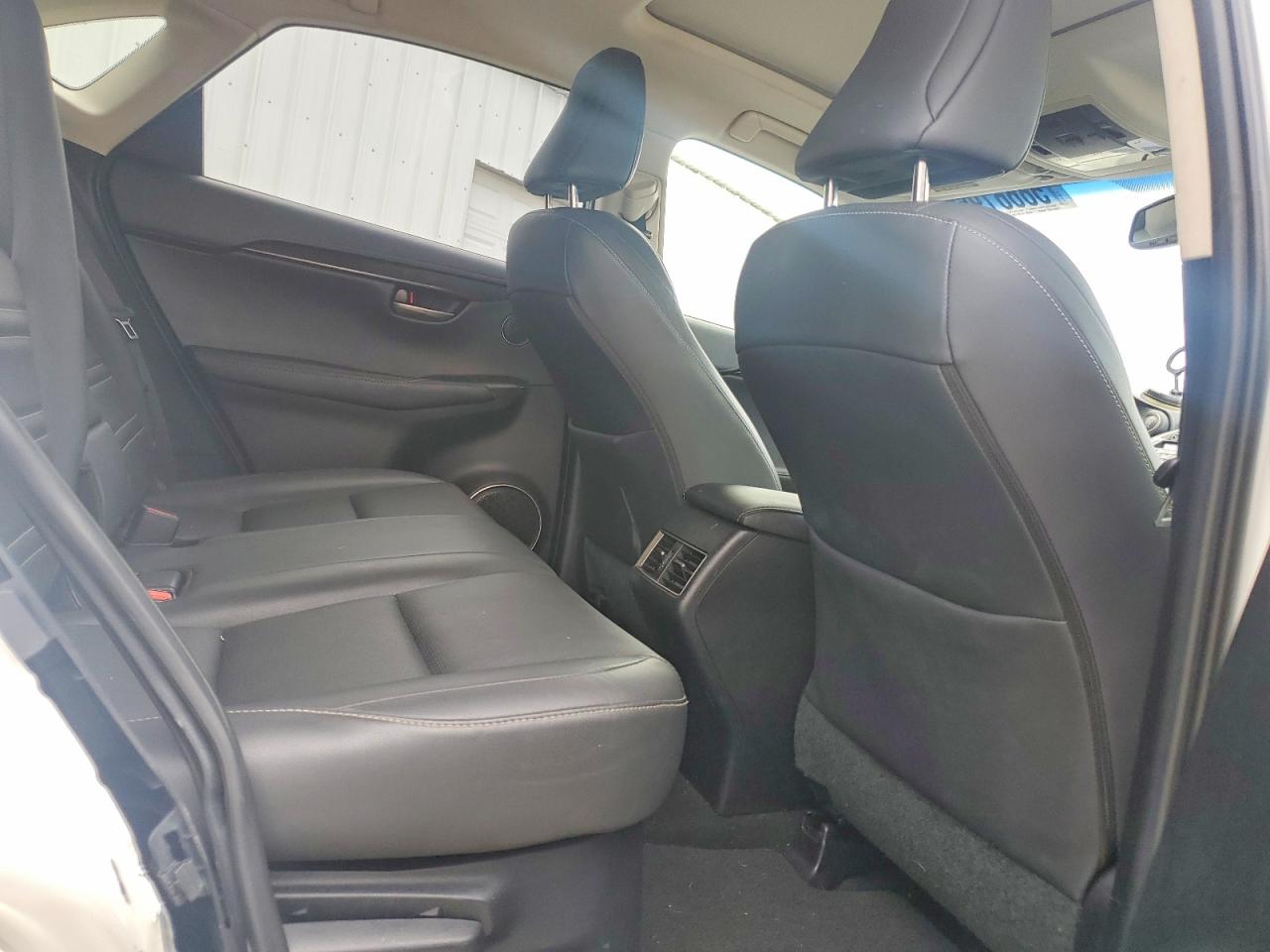 Lexus NX 200t