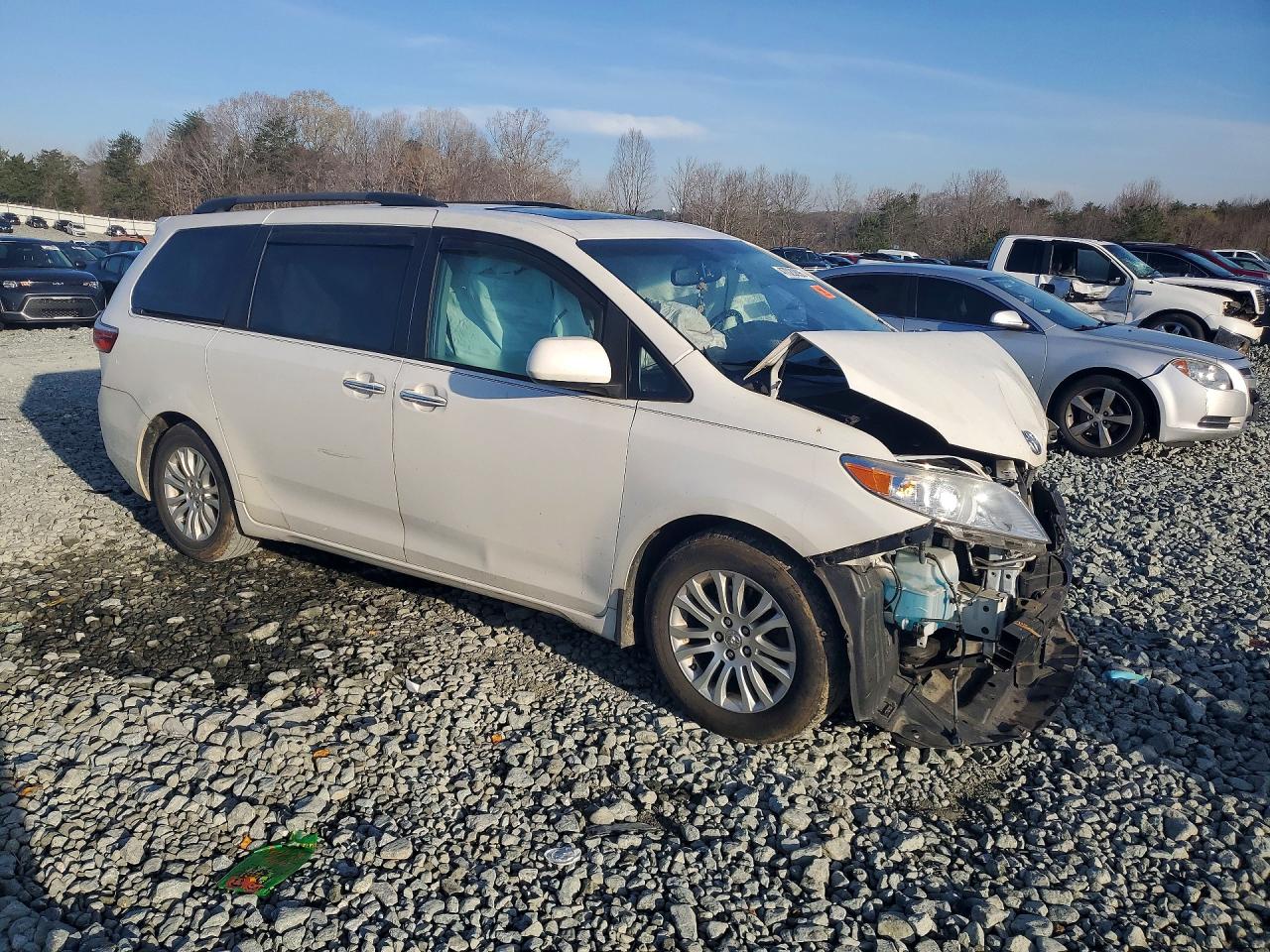 Toyota Sienna Xle 8-passenger