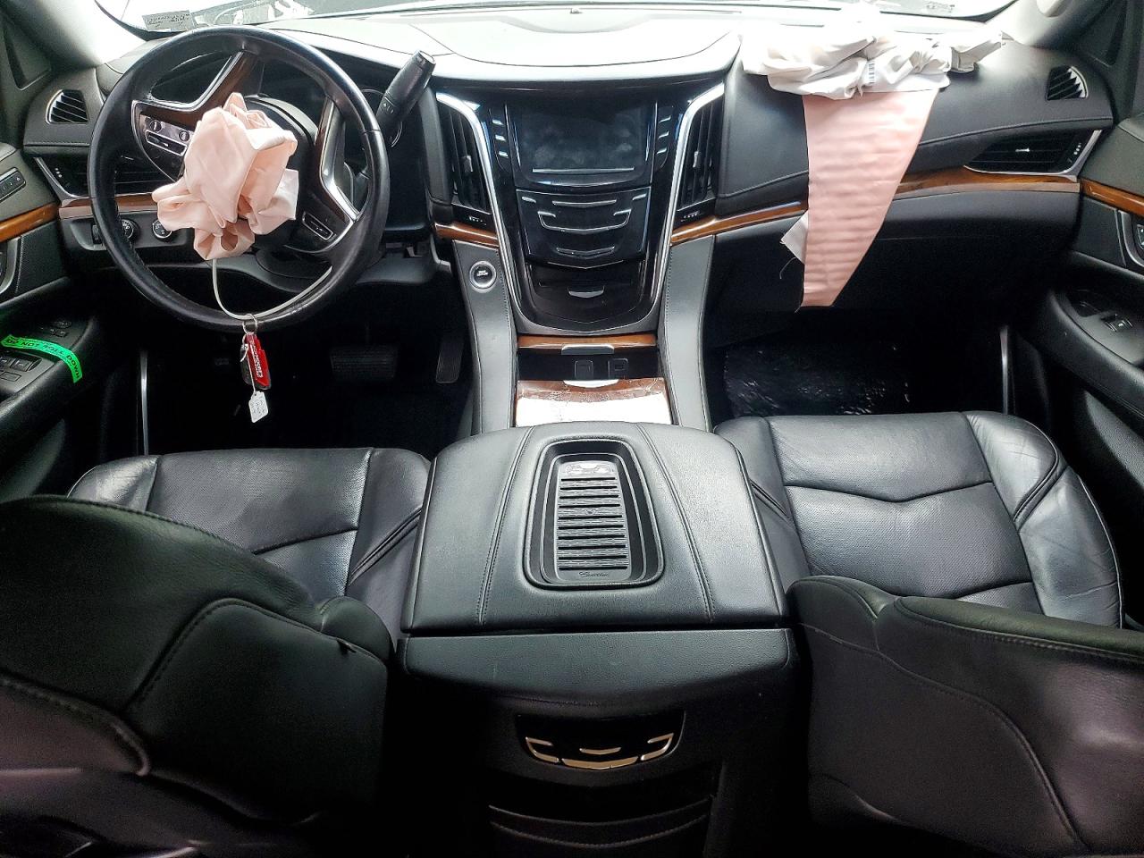 Cadillac Escalade Luxury