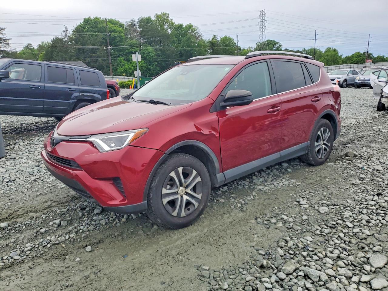 Salvage Toyota RAV4 Image