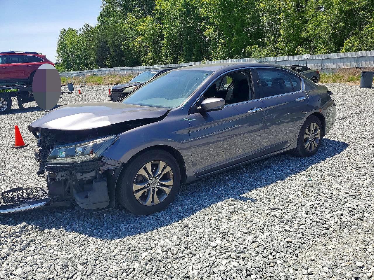Salvage Honda Accord Image