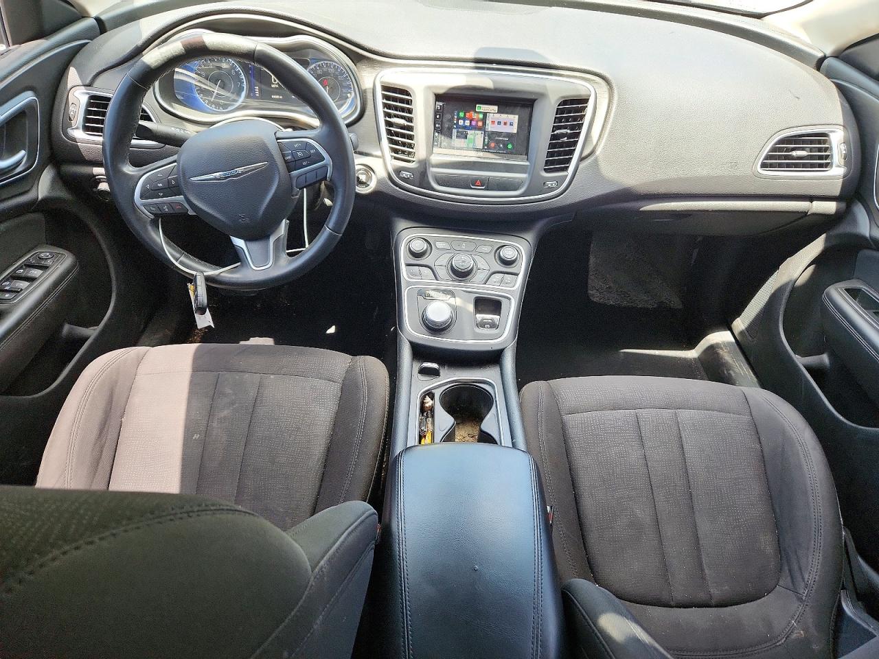 Chrysler 200