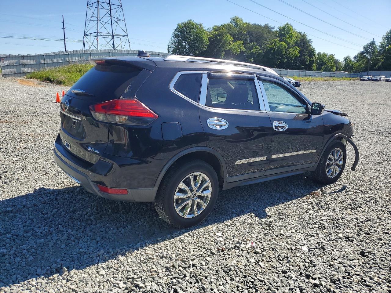 Nissan Rogue Sv