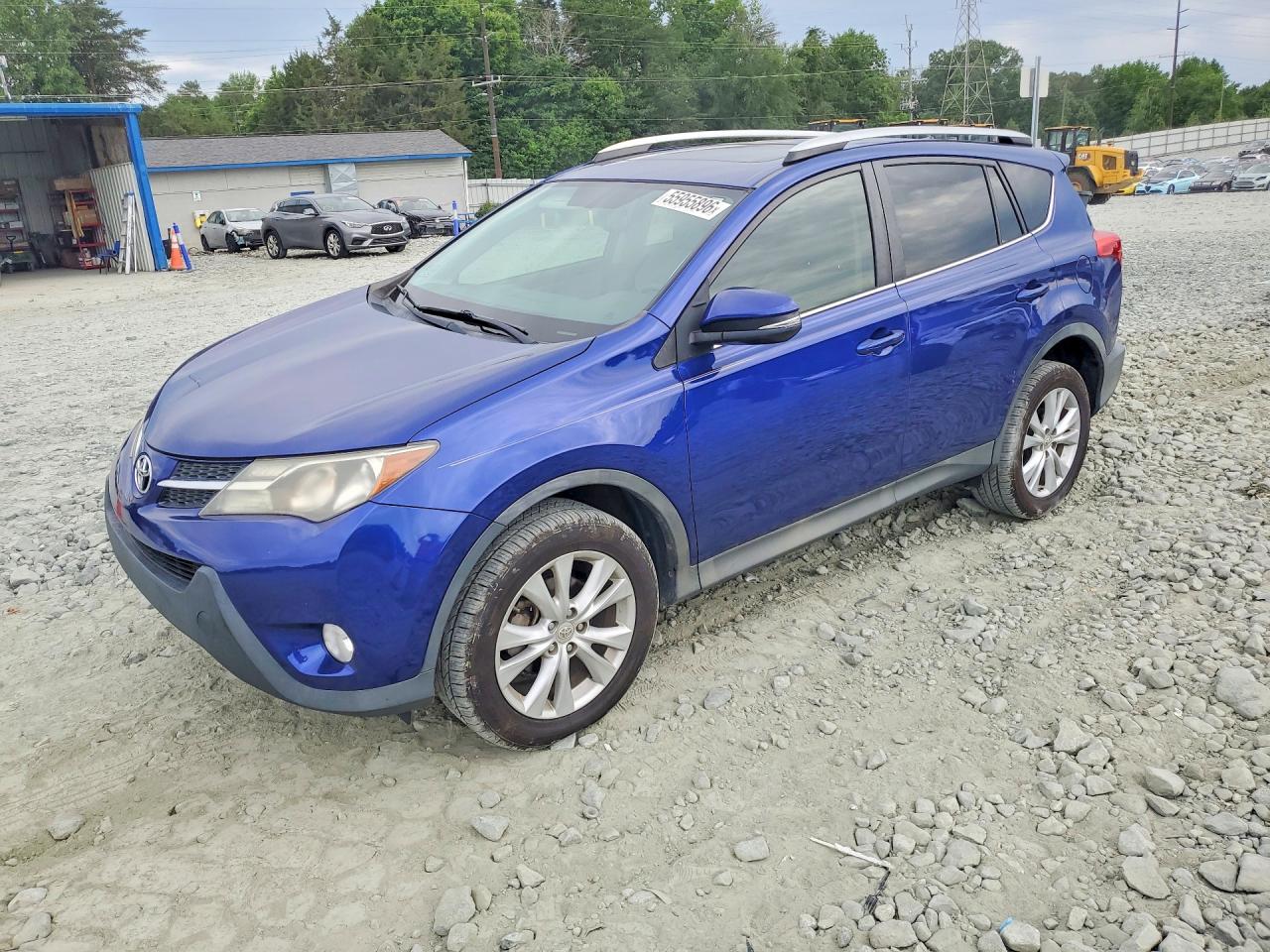 Salvage Toyota RAV4 Image