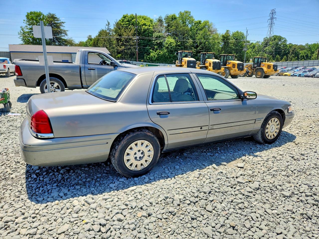 Ford Crown Vic