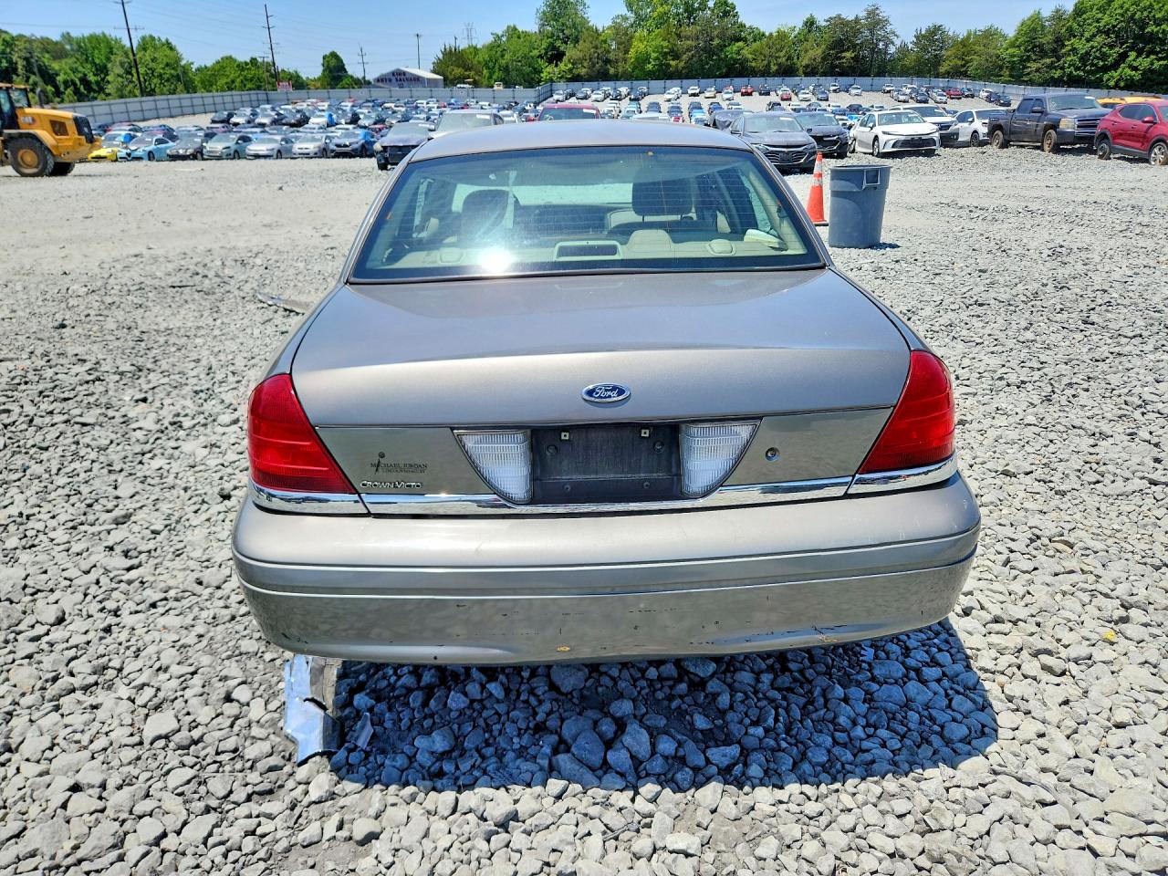 Ford Crown Vic
