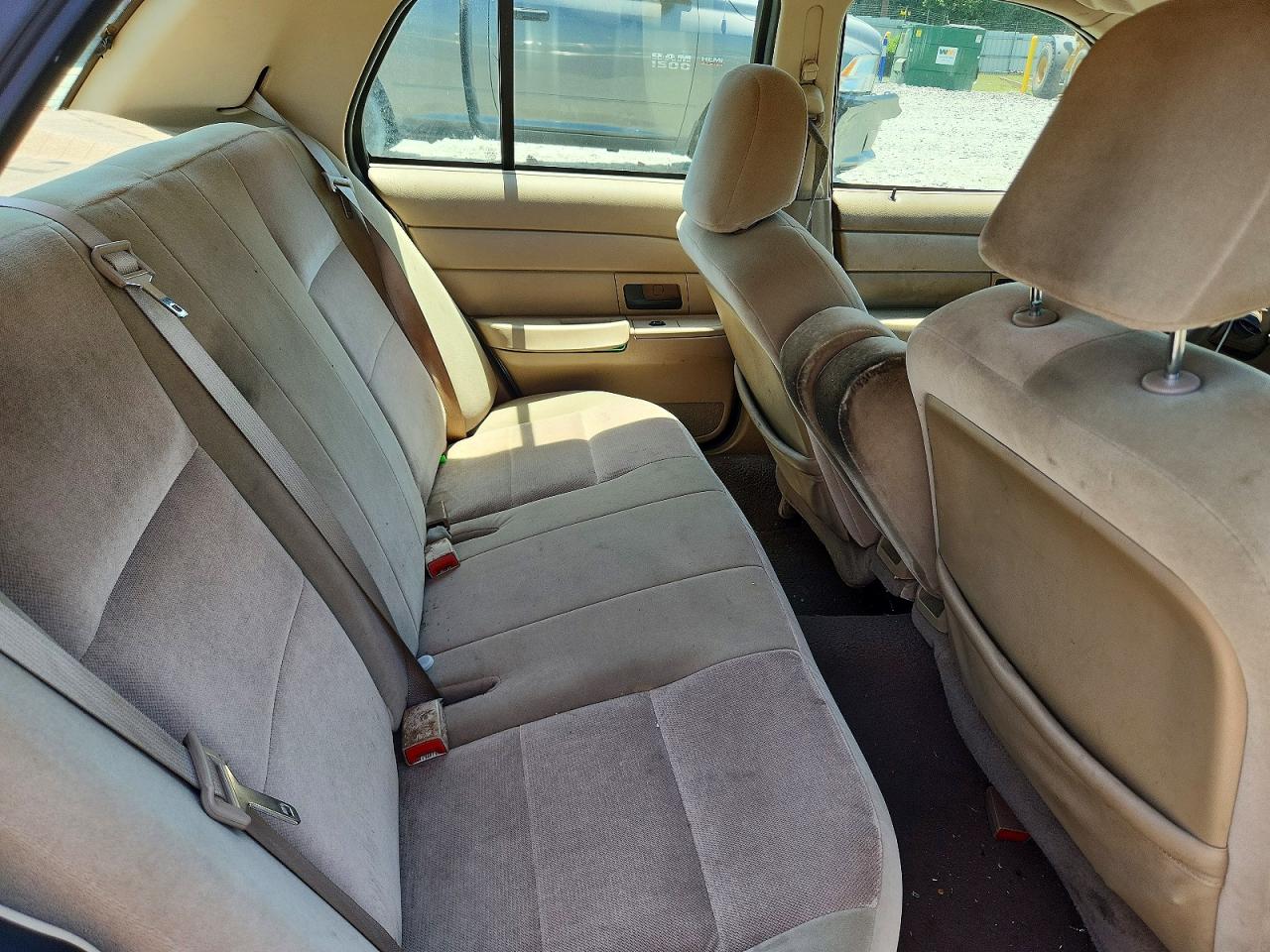 Ford Crown Vic