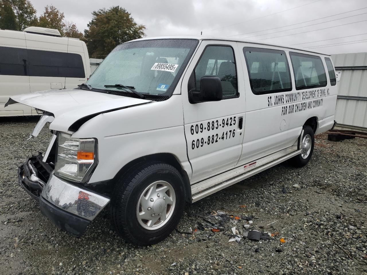 Salvage Ford Econoline Image