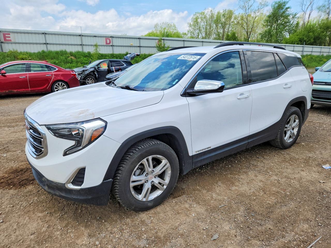 Salvage GMC Terrain Image