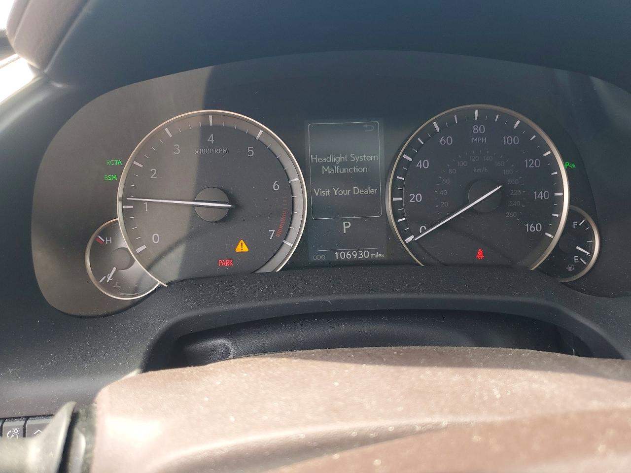 Lexus RX Base