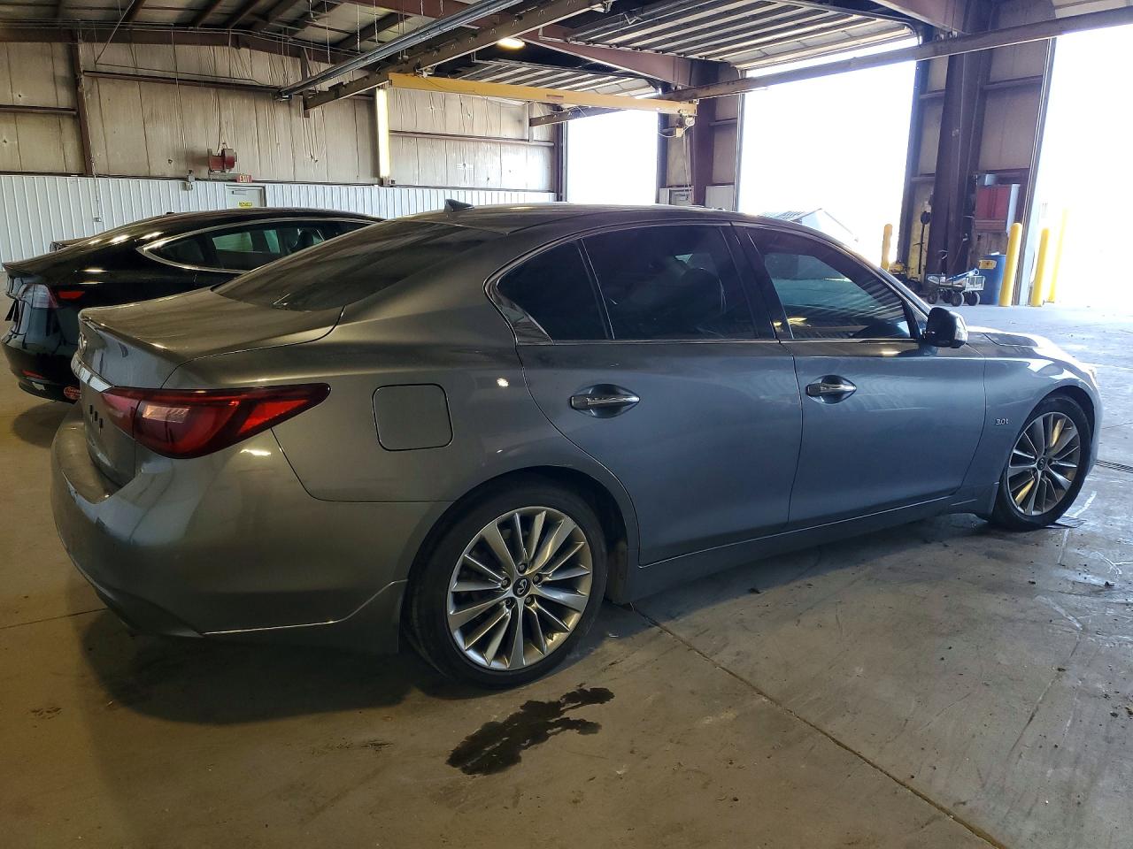 INFINITI Q50 3.0t Luxe