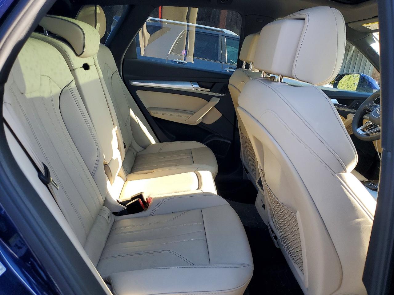 Audi Q5 Premium Plus 45