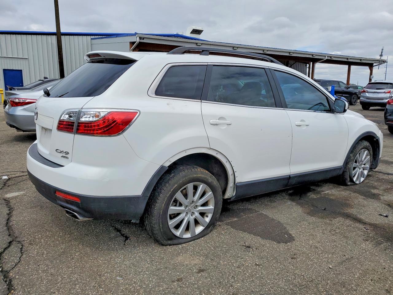 Mazd CX-9