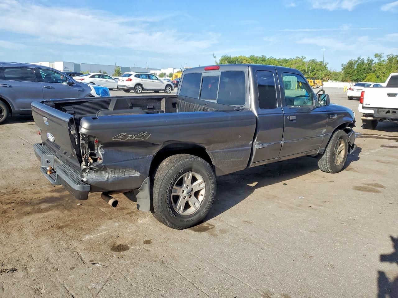 Ford Ranger Super Cab