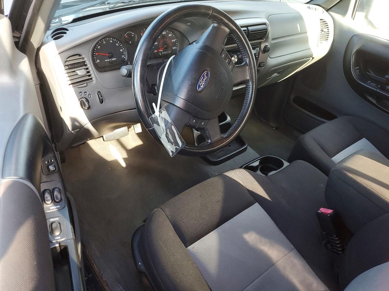 Ford Ranger Super Cab