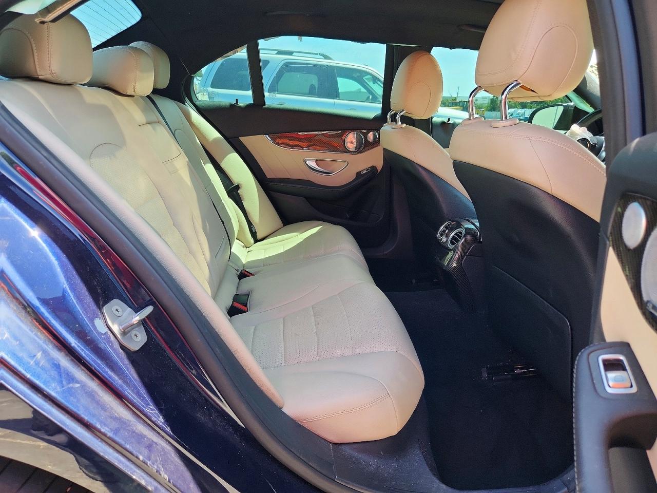 Mercedes-Benz C-Class 300 4matic