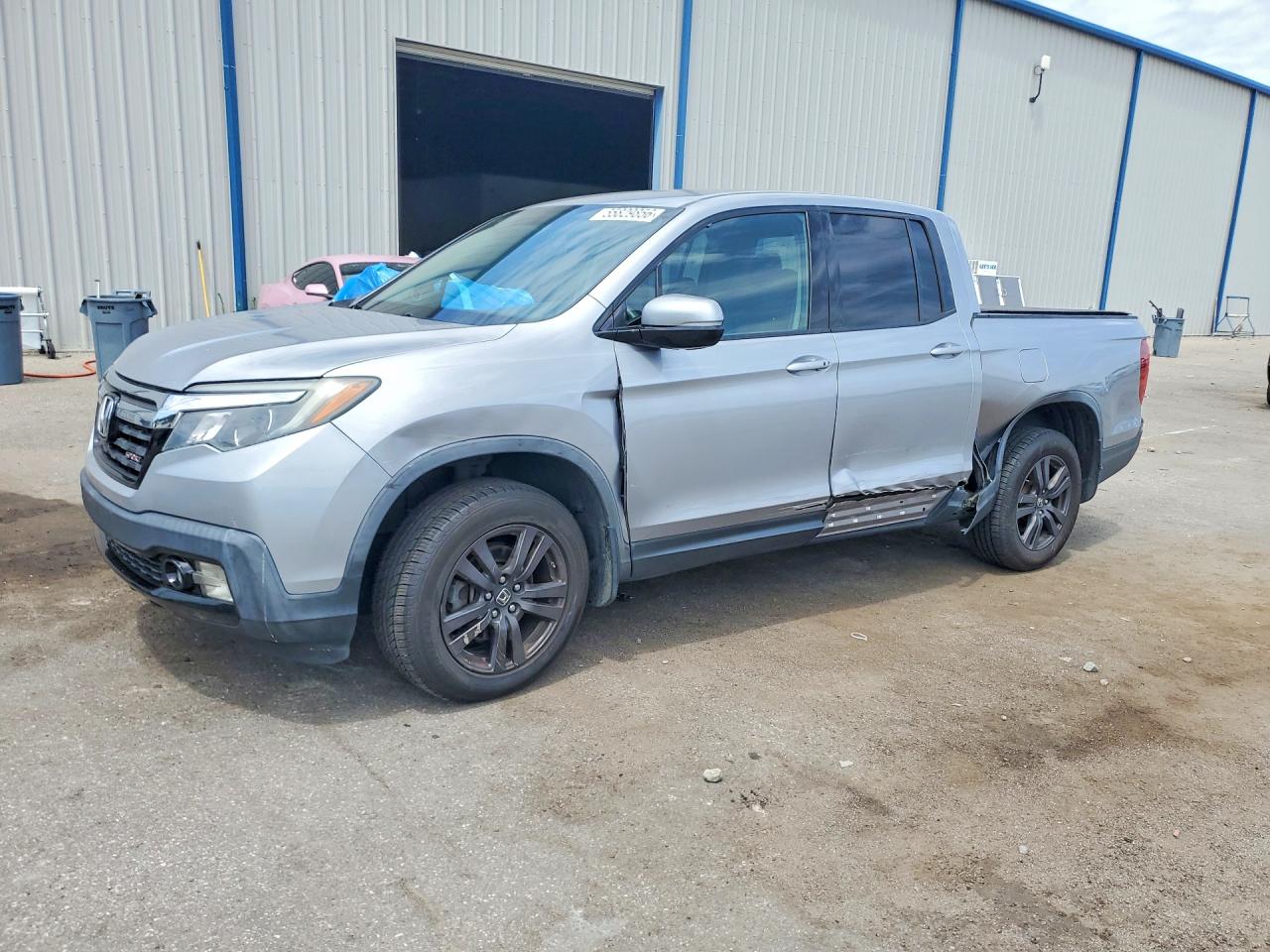 Salvage Honda Ridgeline Image