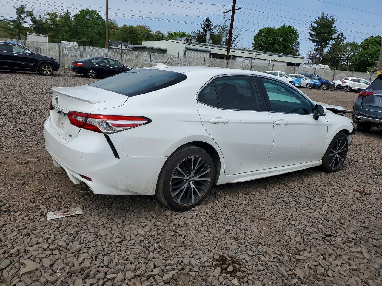 Toyota Camry Se