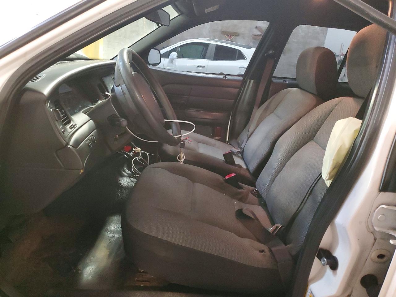 Ford Crown Vic Police Interceptor