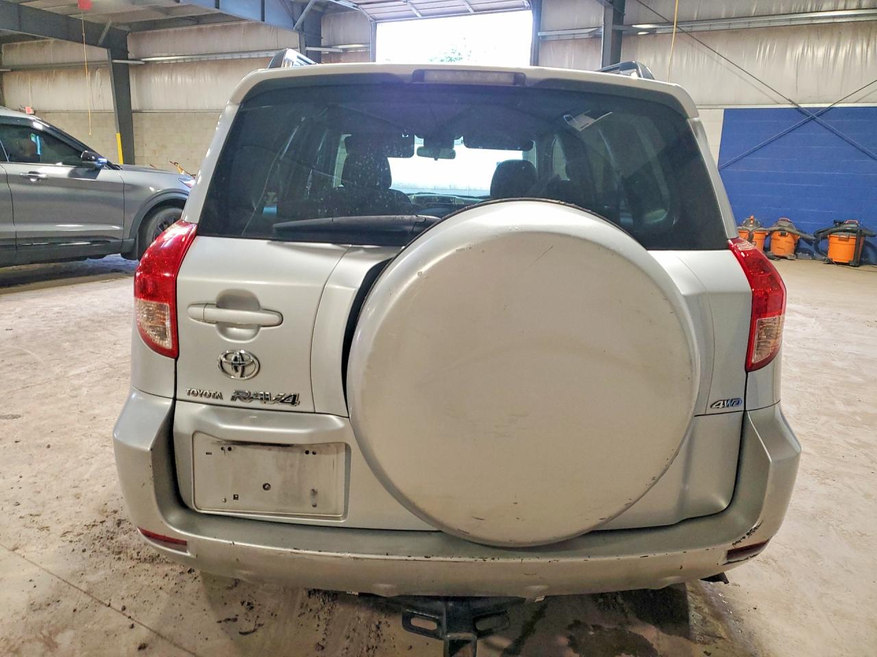 Toyota RAV4 Base