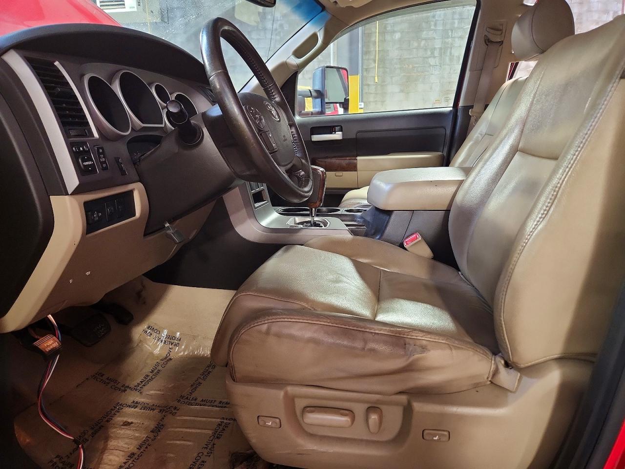 Toyota Tundra Double Cab Limited