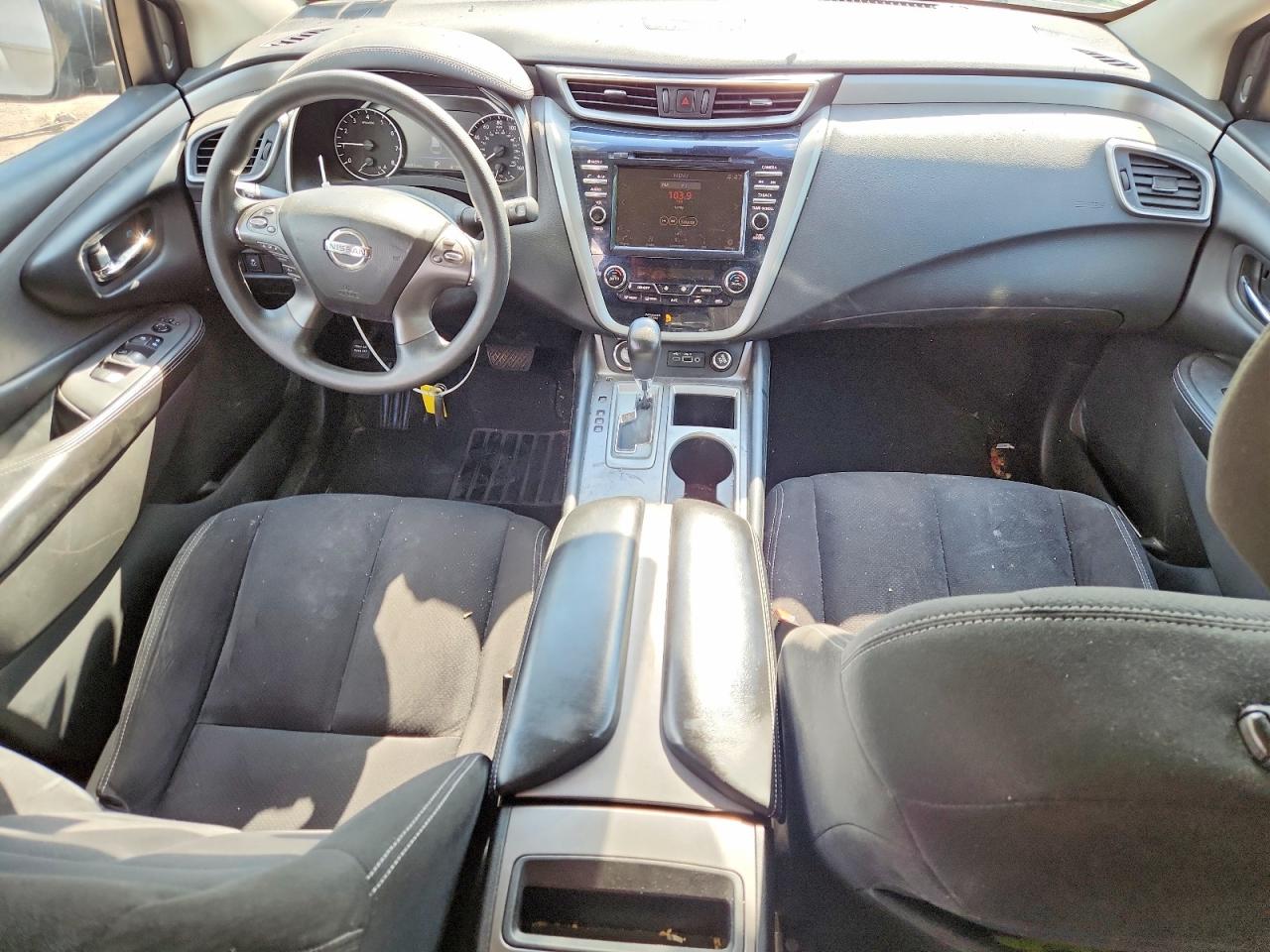 Nissan Murano S