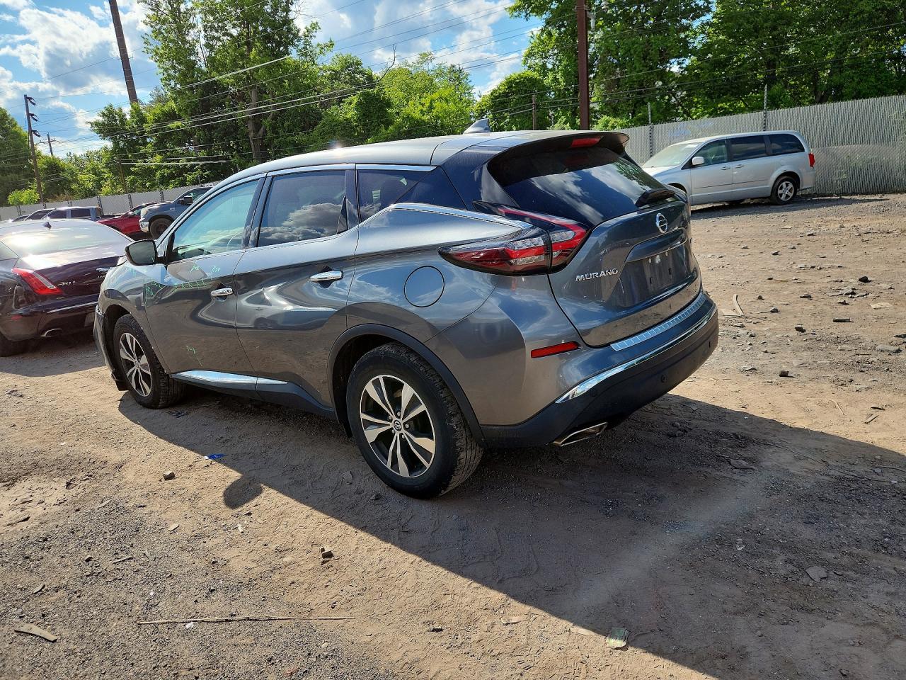 Nissan Murano S