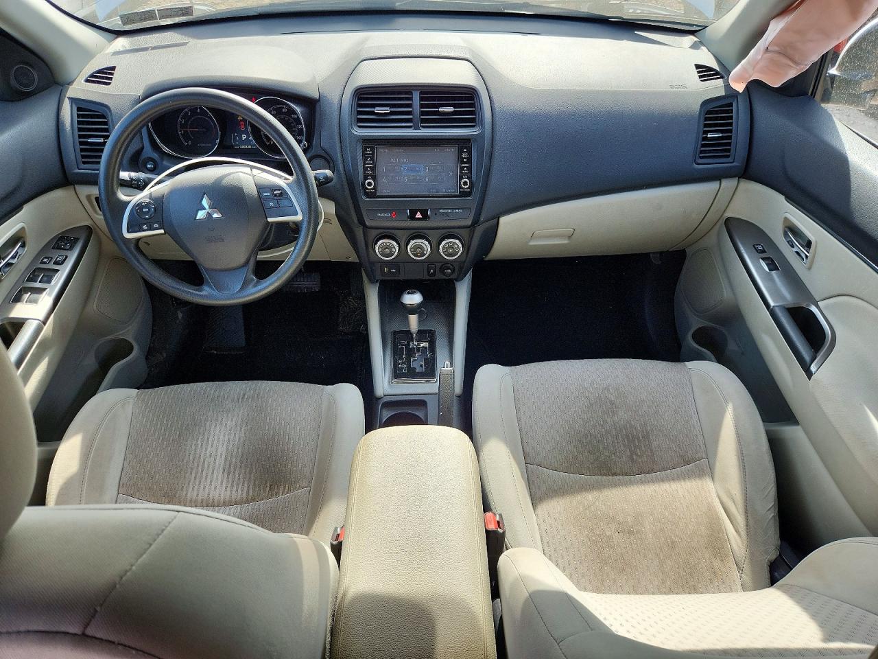 Mitsubishi Outlander Es