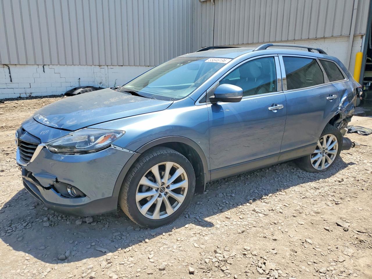 Salvage Mazda Cx Image